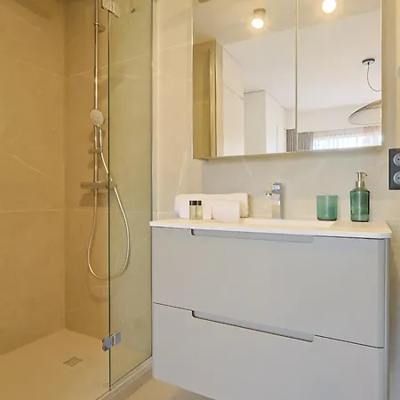 Le Jungle By Winsome Destination Cannes